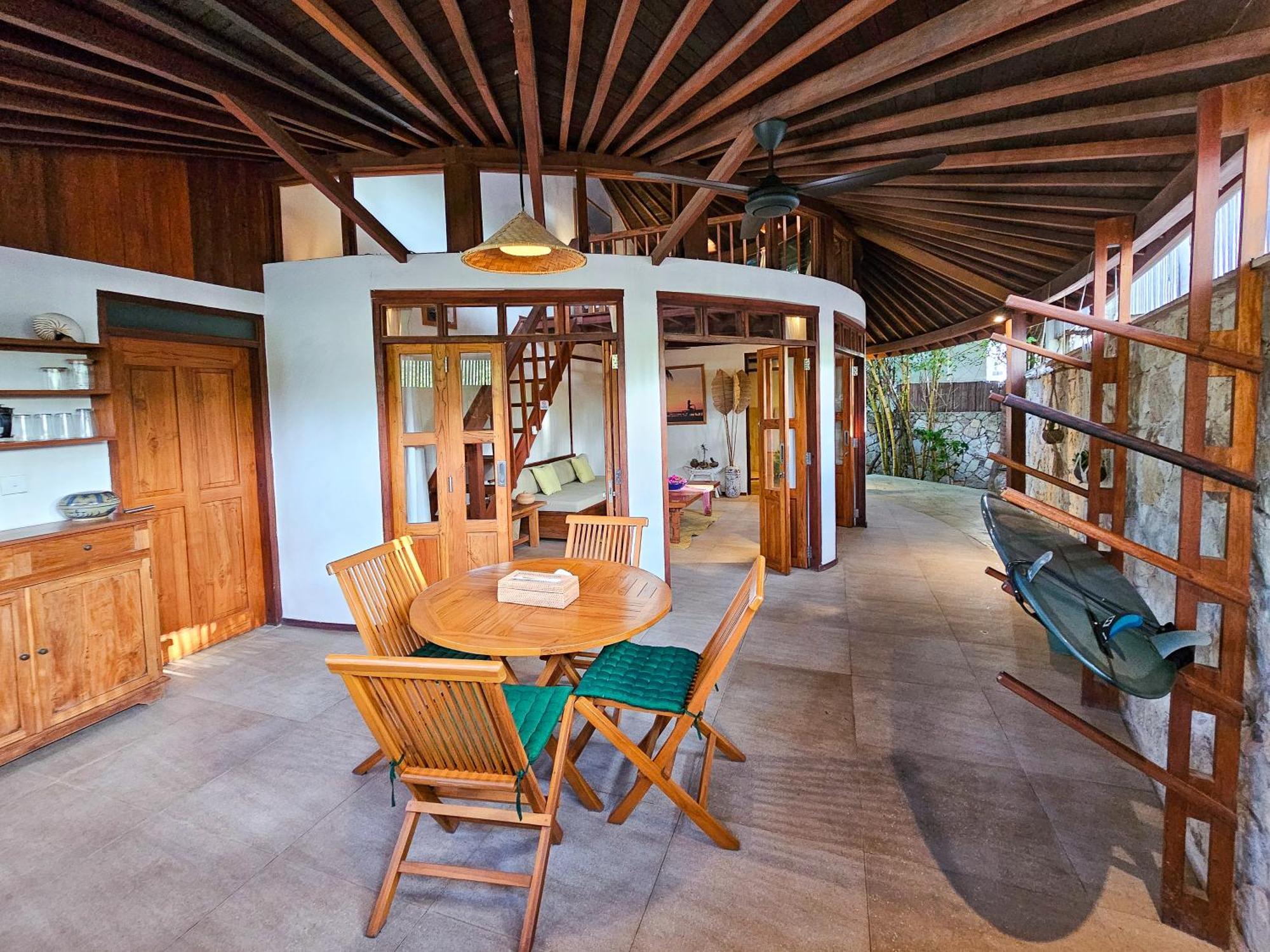 Keong Villas Nembrala Exterior photo